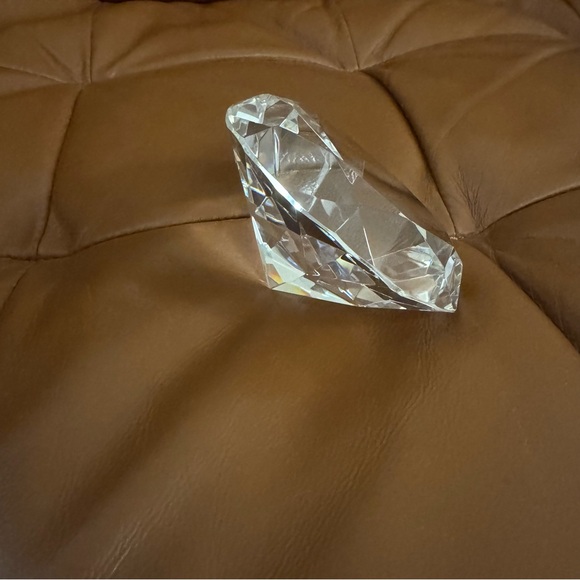 Diamond Shaped Paperweight - Picture 2 of 7